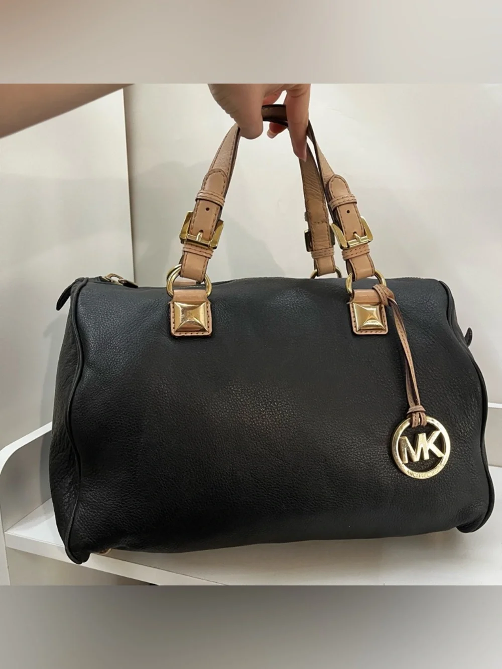 MICHAEL KORS Black Y2K Leather Boston Speedy Jet Set Handbag Tote